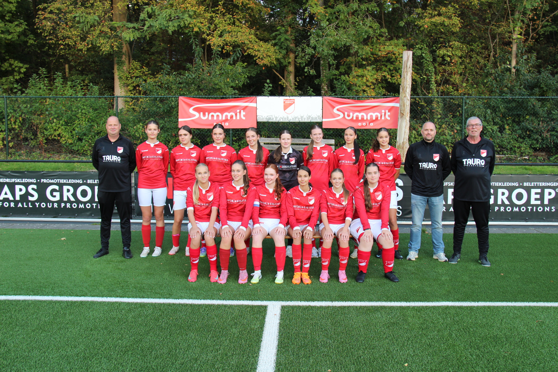 Teamfoto Schinveld MO17-1
