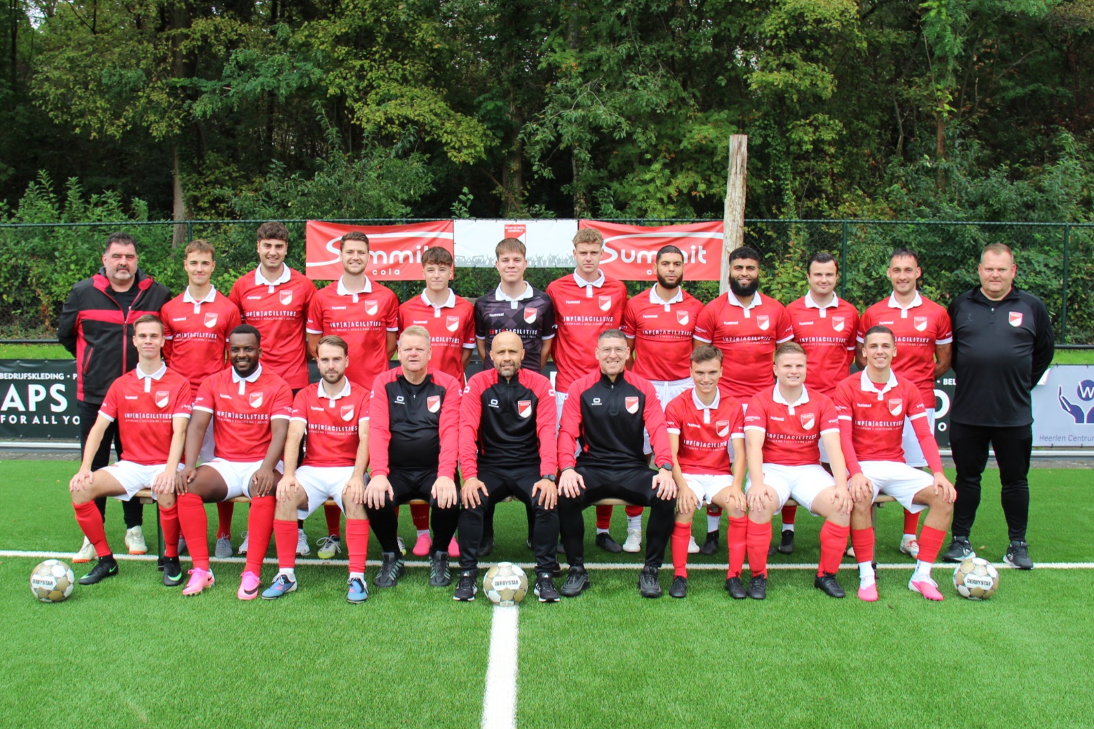 Teamfoto Schinveld 1, seizoen 2026–2027